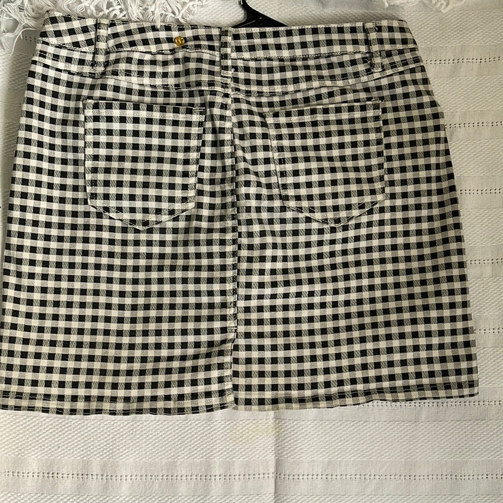 Womens black and white plaid skirt